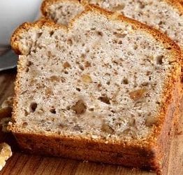Banana-Almond Bread (gluten and dairy free)