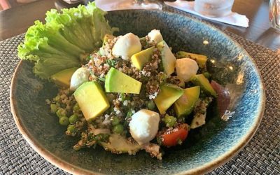 Quinoa Salad with Lemon Vinaigrette